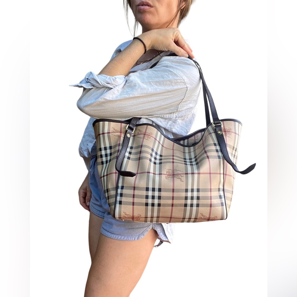 Authentic Burberry nova check plaid Haymarket tote bag purse